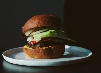 طرز تهیه همبرگر خانگی؛ برترین برگر را با دست پخت خودتان امتحان کنید